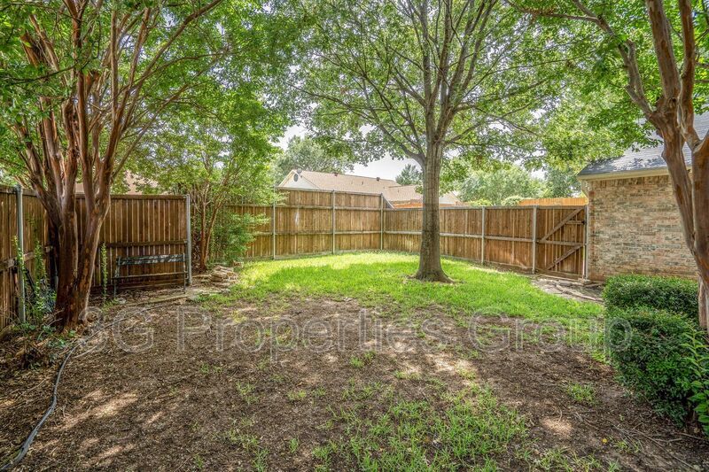 2829 London Lane property image