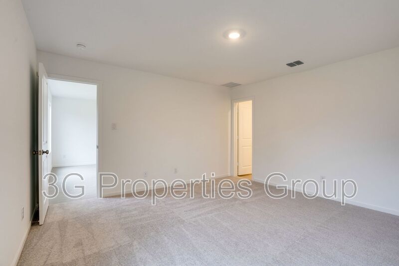 3021 Burmese St. property image