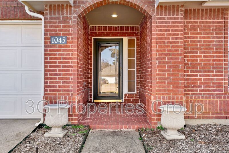 1045 Sweet Grass Trail property image