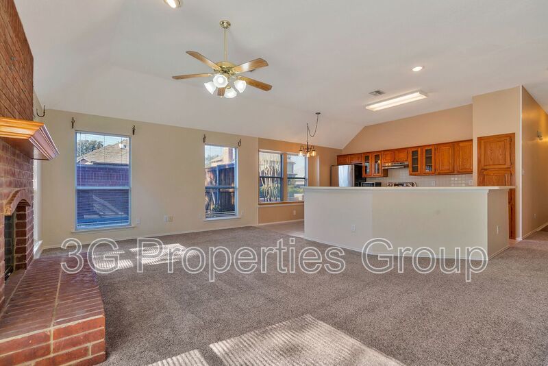 1045 Sweet Grass Trail property image