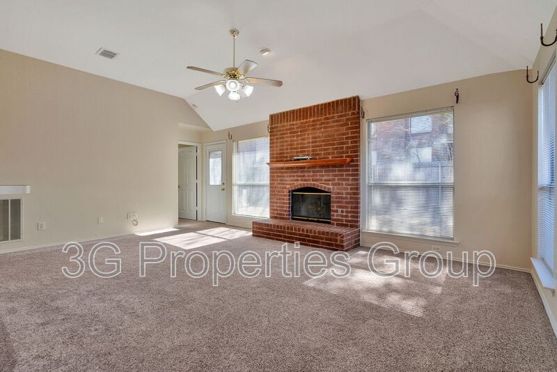 1045 Sweet Grass Trail property image