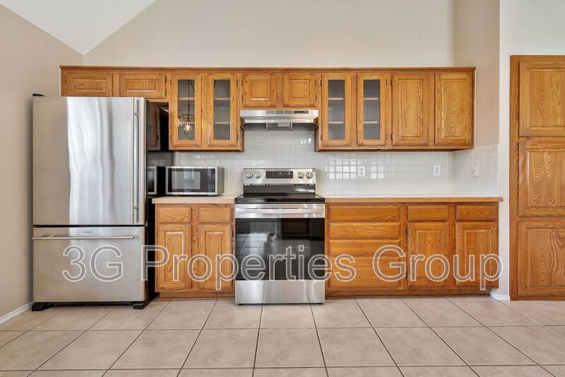 1045 Sweet Grass Trail property image