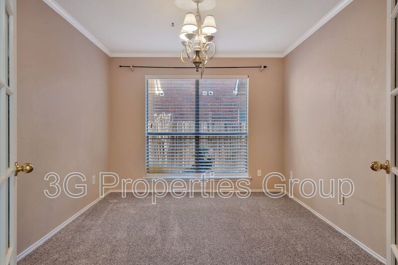 1045 Sweet Grass Trail property image