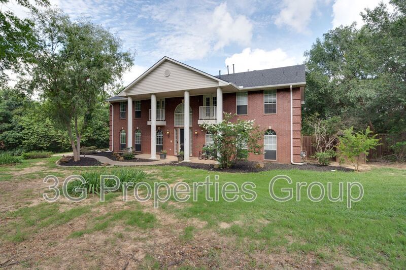 3937 Valley View Lane property image