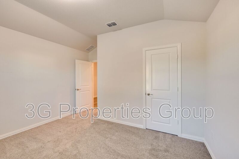 2825 Andesite Ln property image