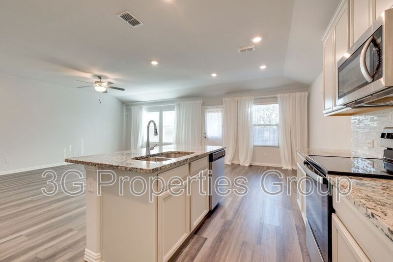 2825 Andesite Ln property image