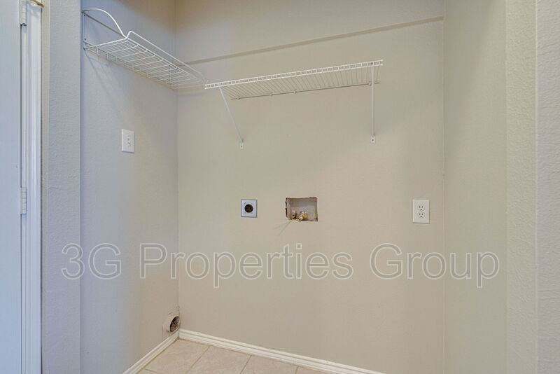 1504 Barbara property image