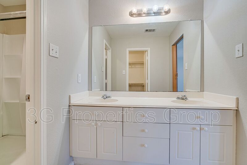 1504 Barbara property image