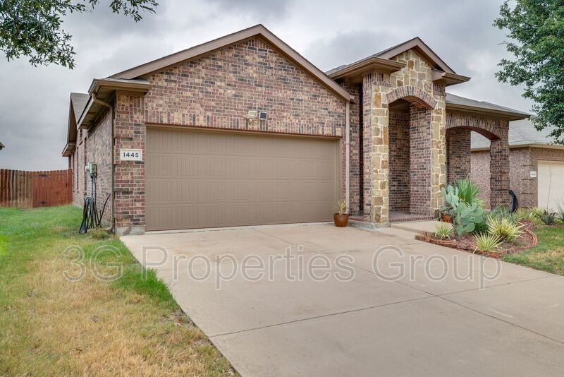 1445 Elkford Ln property image