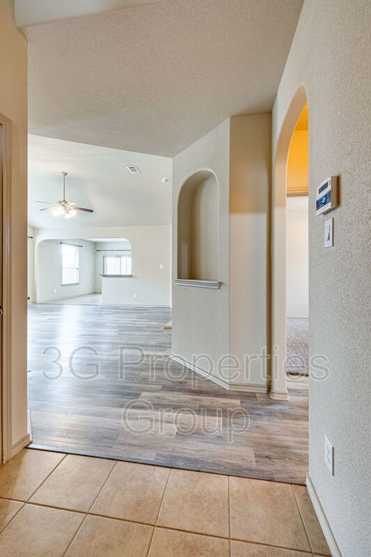 1445 Elkford Ln property image