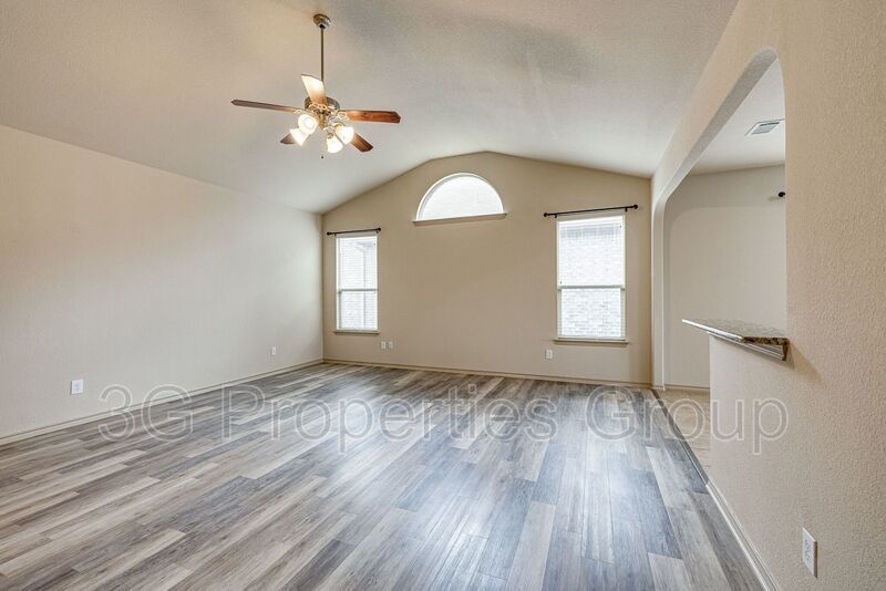 1445 Elkford Ln property image