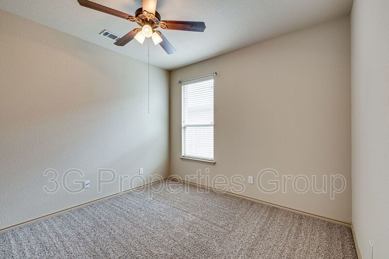 1445 Elkford Ln property image