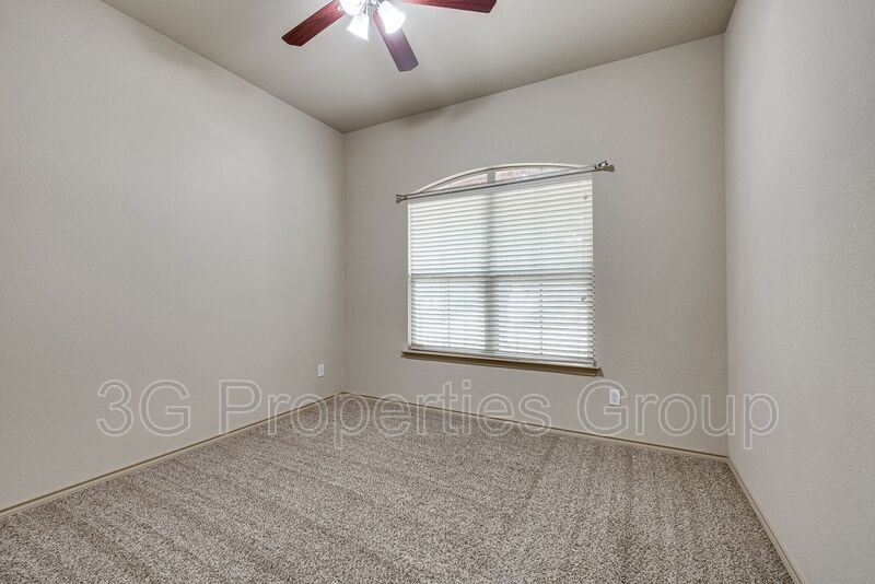 1445 Elkford Ln property image