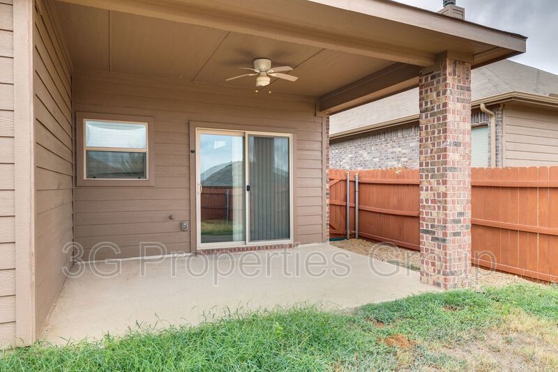 1445 Elkford Ln property image