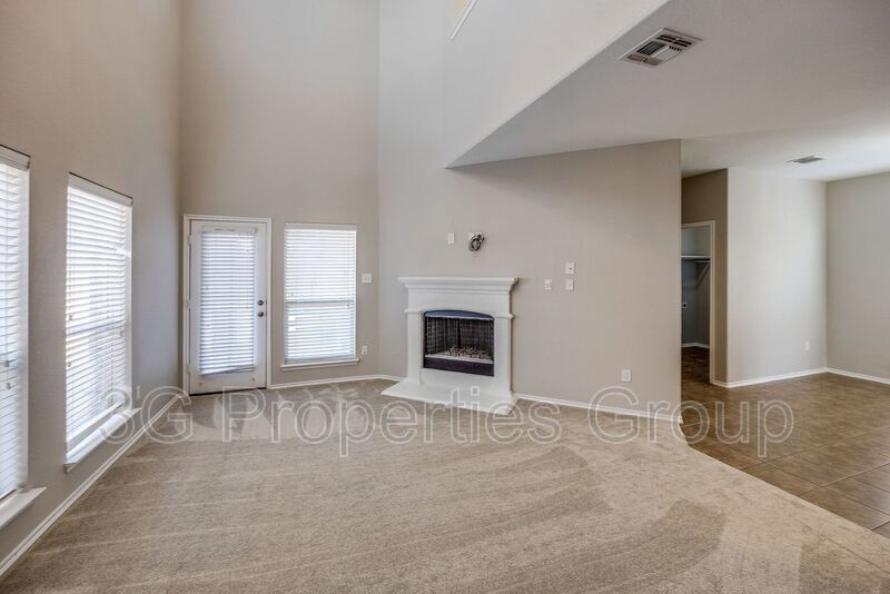 2228 Canyon Point property image