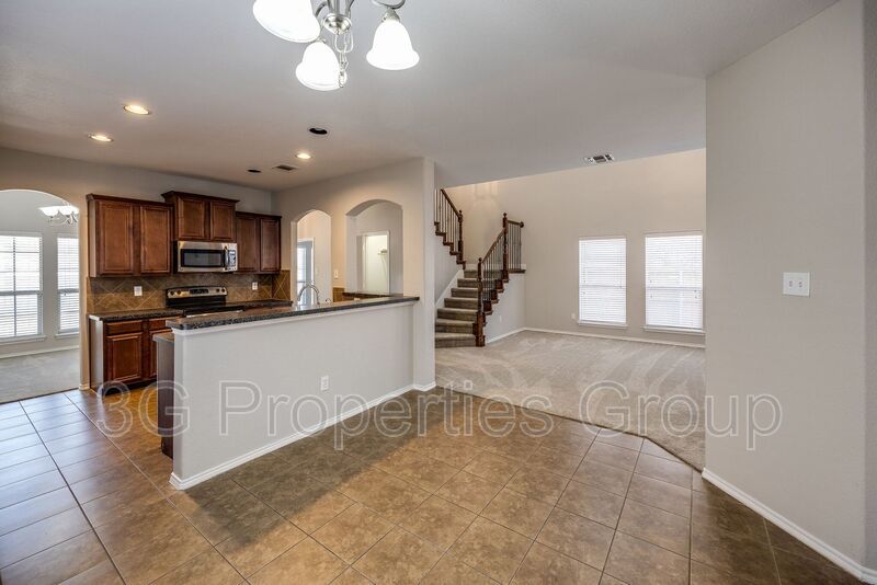 2228 Canyon Point property image