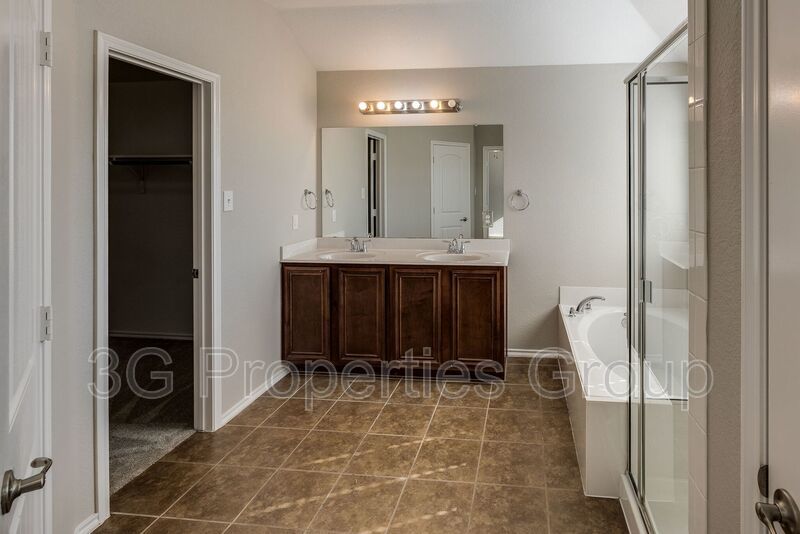 2228 Canyon Point property image