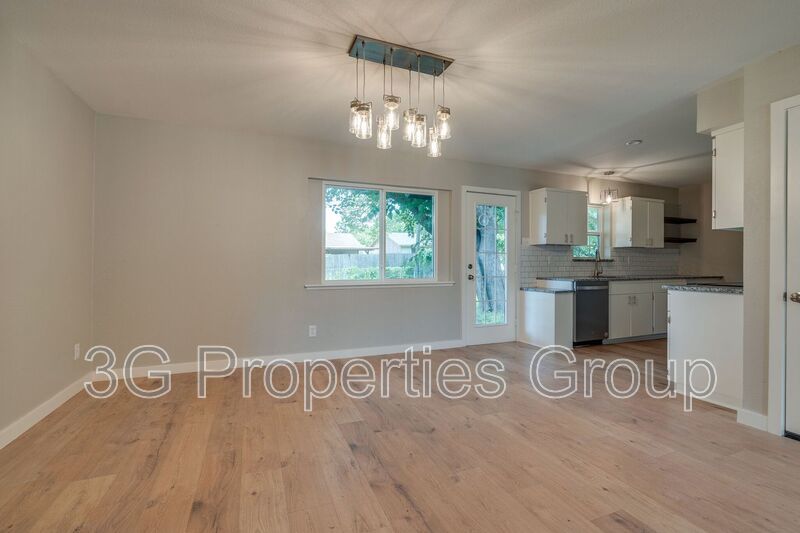 930 Briarwood Dr. property image