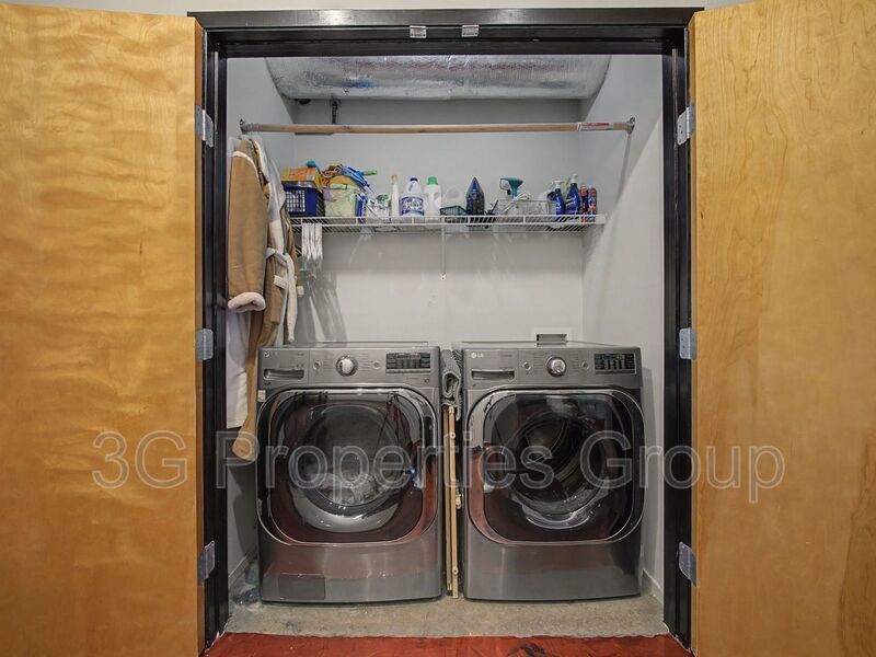 1999 Mckinney Ave property image