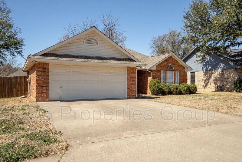 215 Linda Street property image