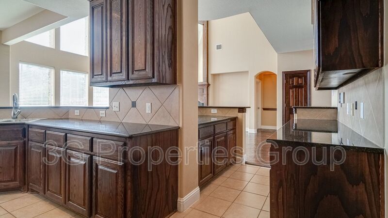 8394 Fullerton Street property image