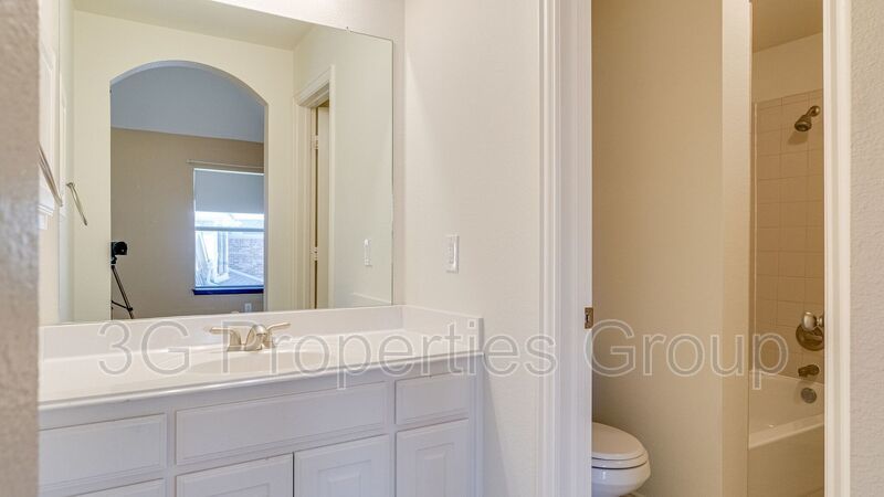 8394 Fullerton Street property image