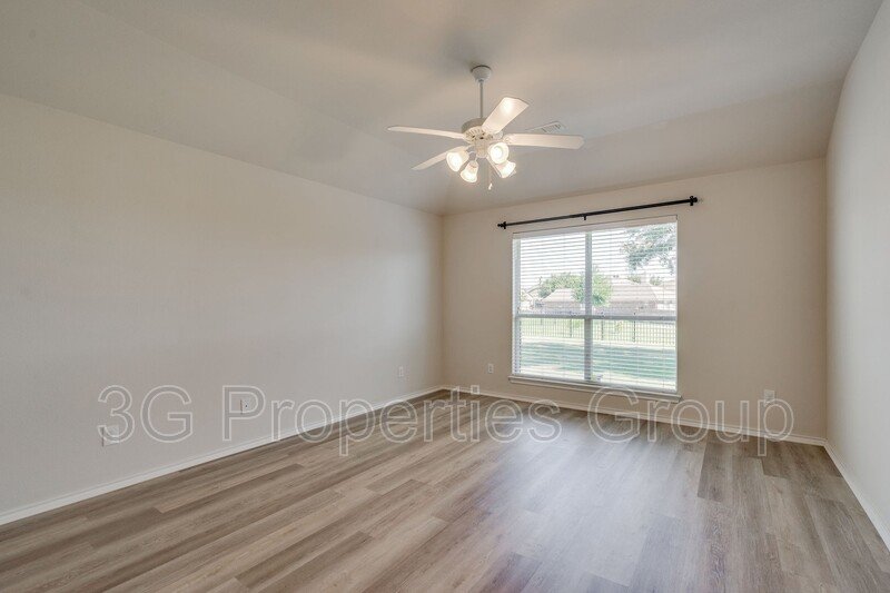 5208 Brookside Drive property image