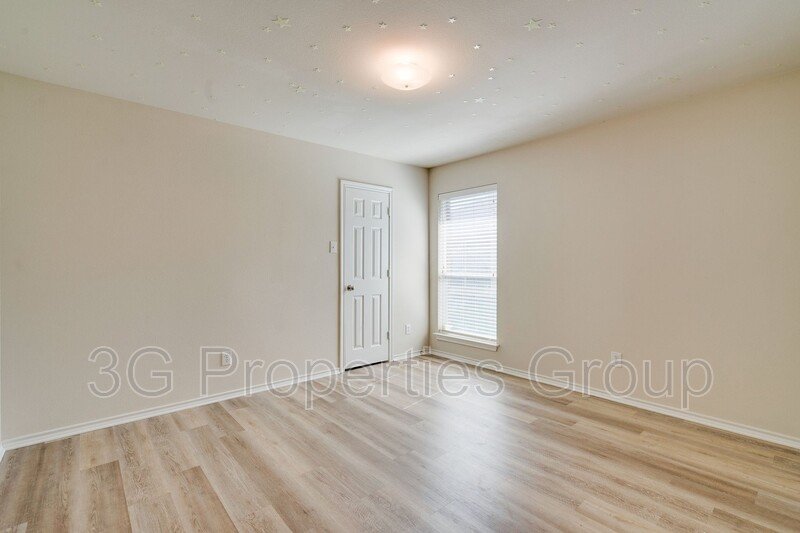 5208 Brookside Drive property image