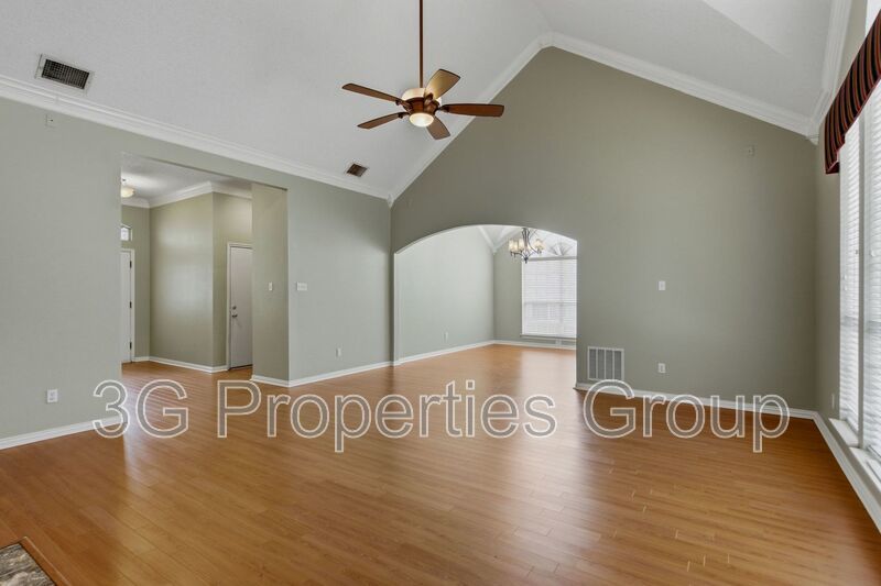 2109 Gisbourne Drive property image