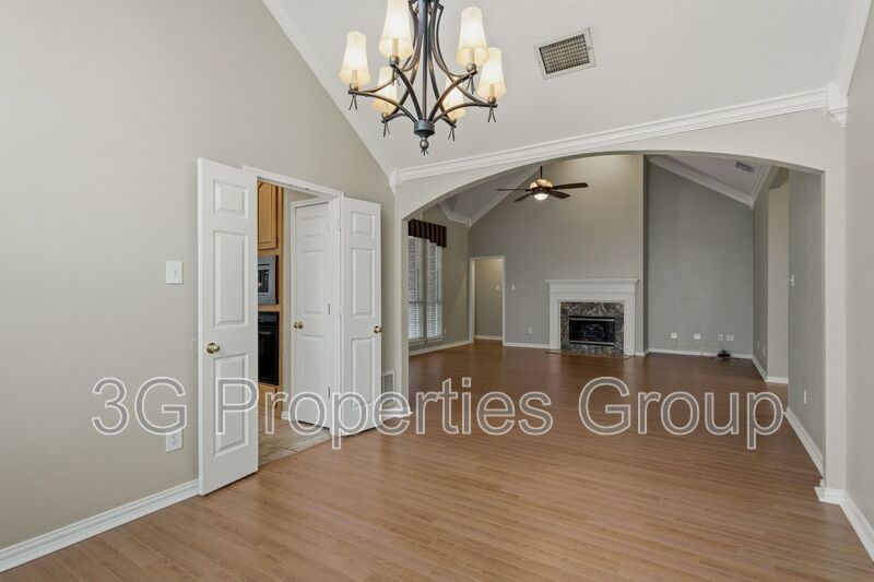 2109 Gisbourne Drive property image