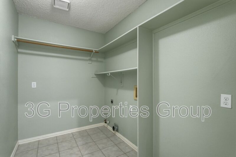 2109 Gisbourne Drive property image