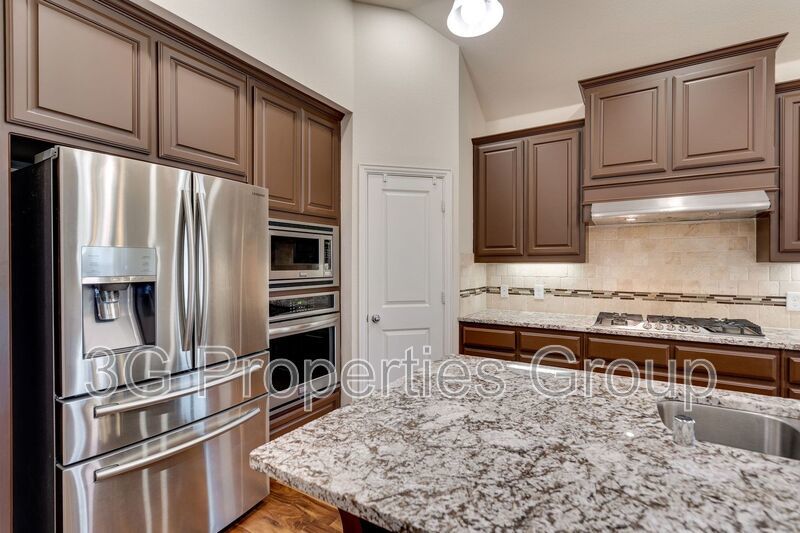 9916 Echo Summit Drive property image