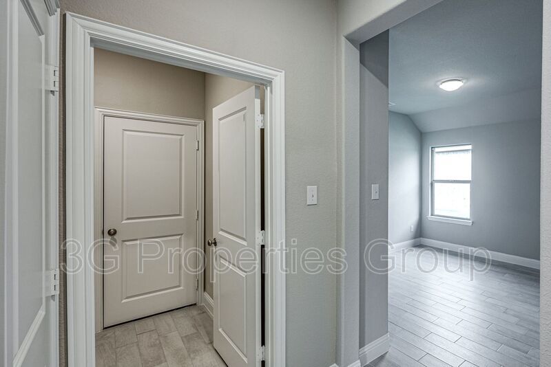 1513 Elizabeth Street property image