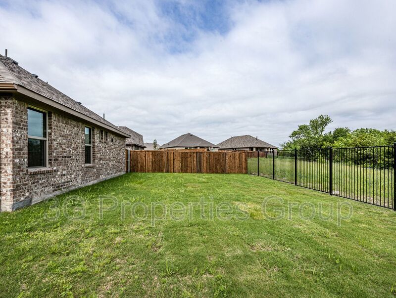 1513 Elizabeth Street property image