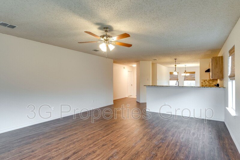 1561 Knottingham Drive property image