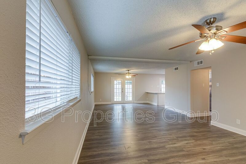 508 Lexington Ln property image