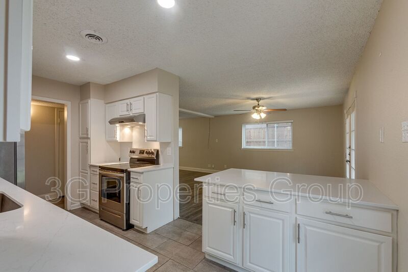 508 Lexington Ln property image