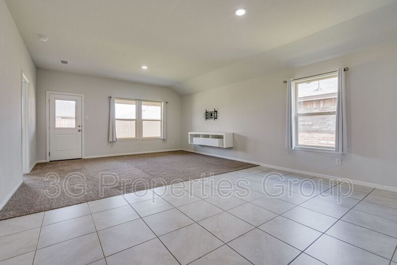 16424 Milwaukee Street property image
