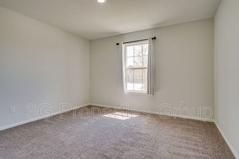 16424 Milwaukee Street property image