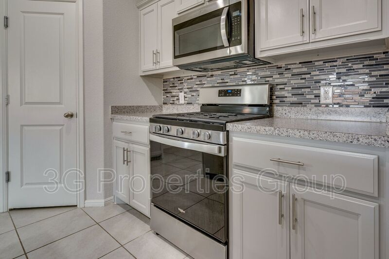 16424 Milwaukee Street property image