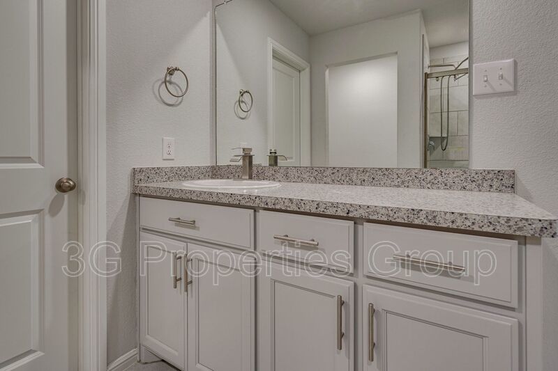16424 Milwaukee Street property image