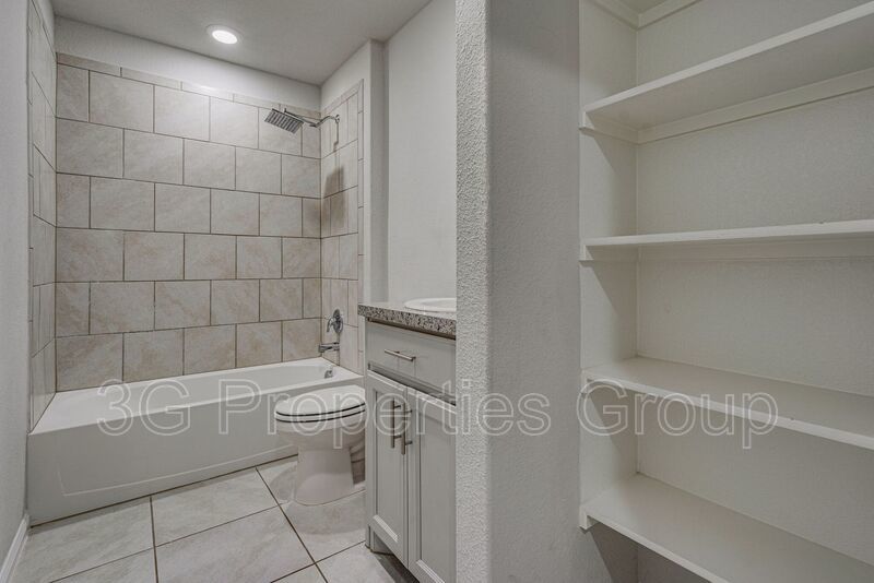 16424 Milwaukee Street property image