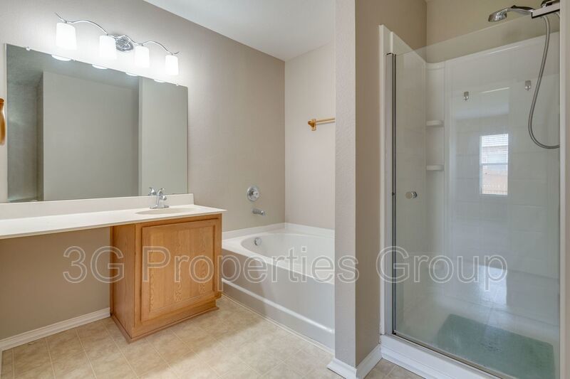 1901 Foxfield Way property image