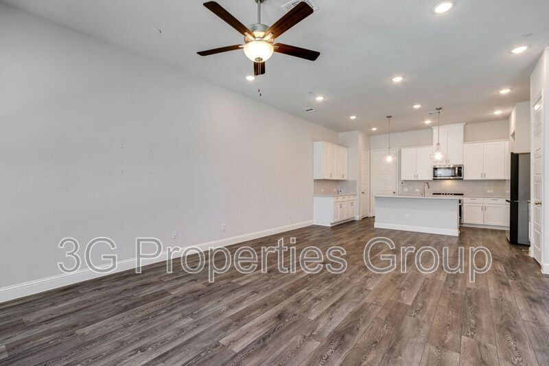 344 Almanor St property image
