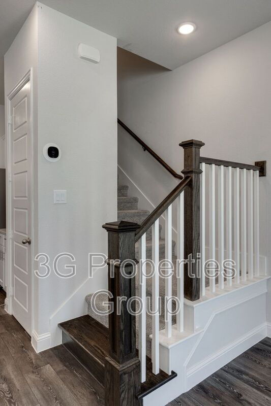 344 Almanor St property image