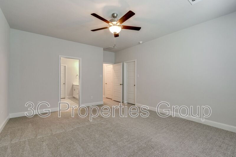 344 Almanor St property image