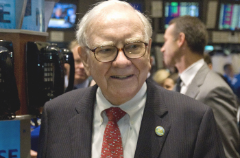 Warren Buffett: Real Estate Taught Me How to Invest